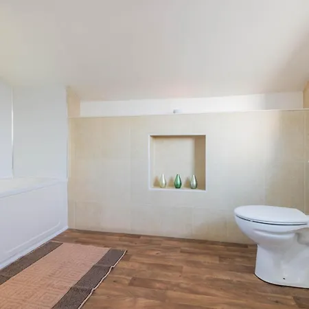 Big White House Ferienhaus *