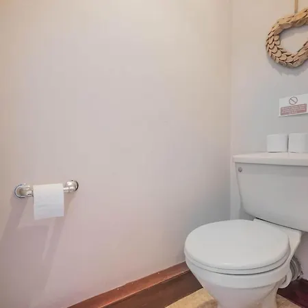 Big White House Holiday home *